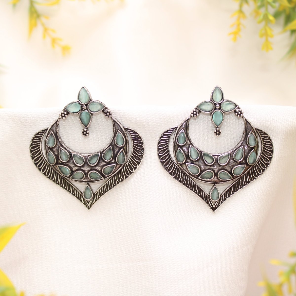 HEART & MOON PATTERN EARRINGS - MINT