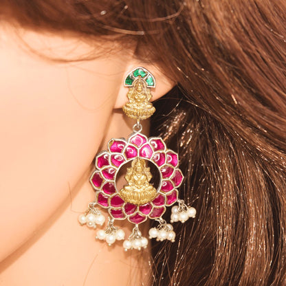 JADAU KUNDAN PURE LAKSHMI PENDANT SET-MAGENTA GREEN