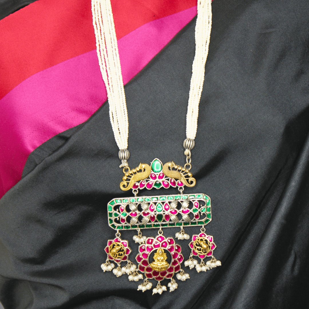JADAU KUNDAN PURE LAKSHMI PENDANT SET-MAGENTA GREEN