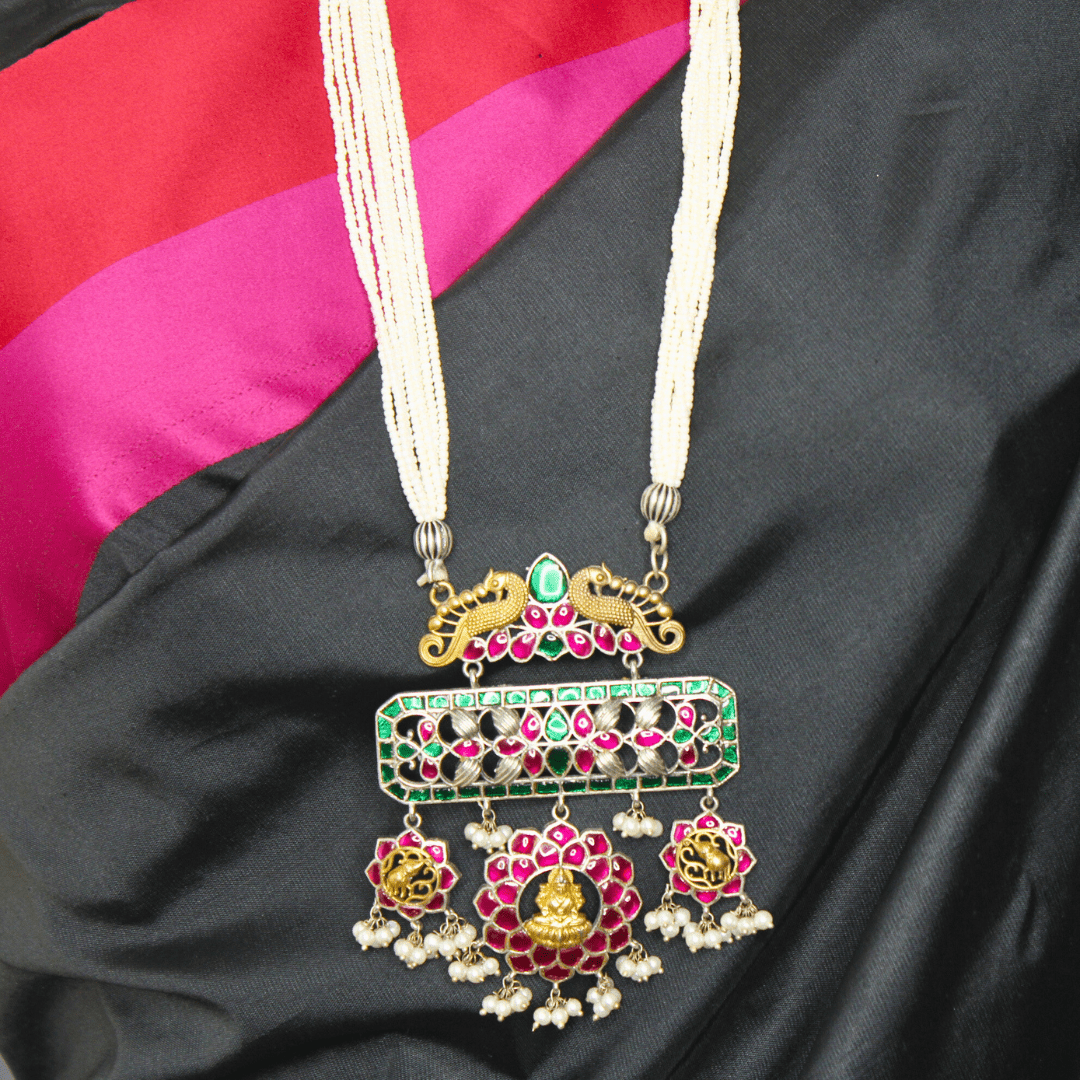 JADAU KUNDAN PURE LAKSHMI PENDANT SET - MAGENTA GREEN