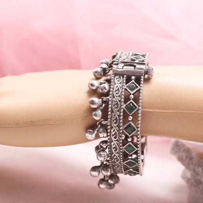 KAAMYA GHUNGROO KADA-GREEN