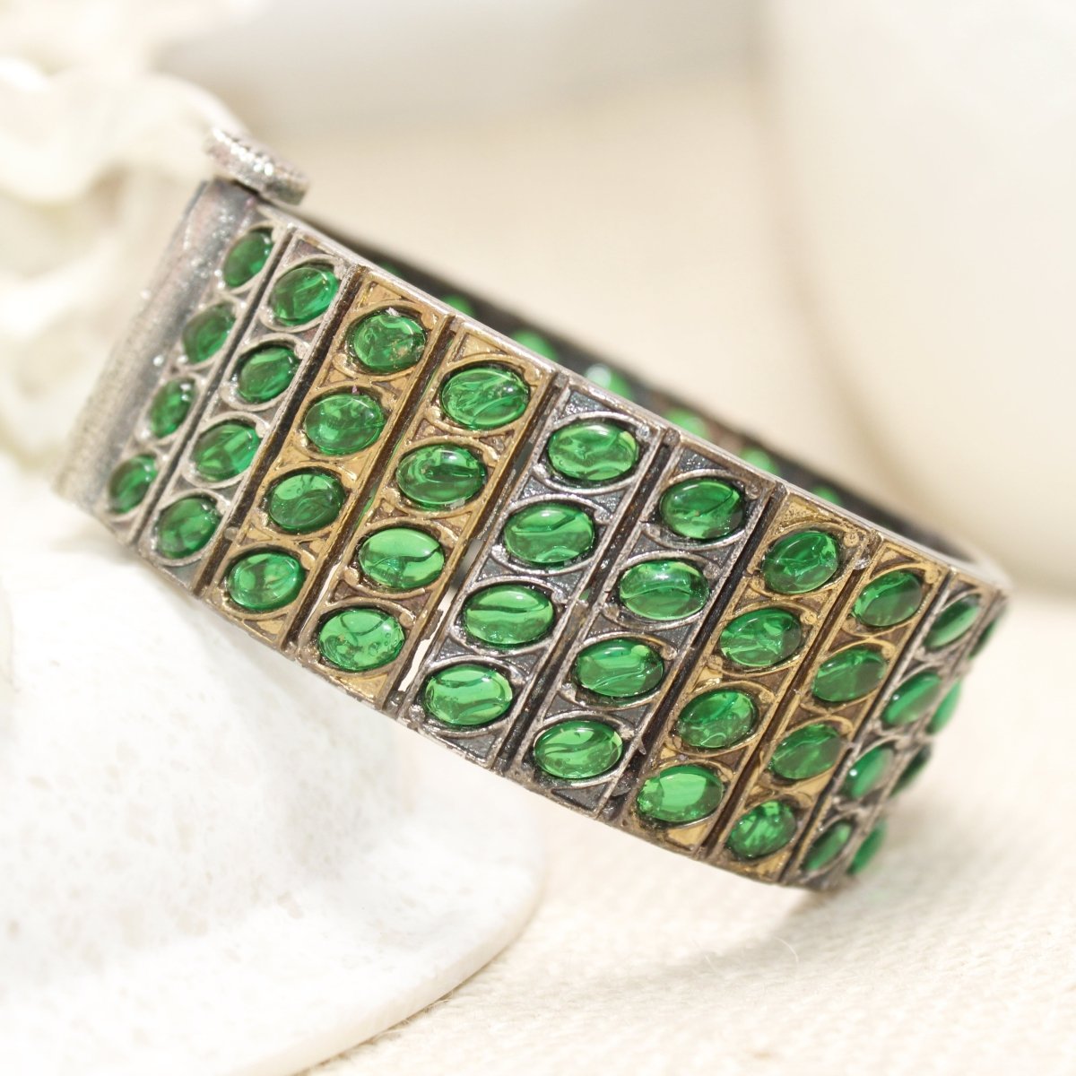 KALA DUAL-TONE MONALISA STONE KADA-GREEN