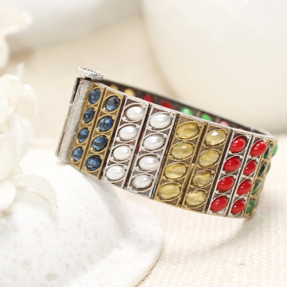 KALA DUAL-TONE MONALISA STONE KADA-NAVRATAN-MULTICOLOUR