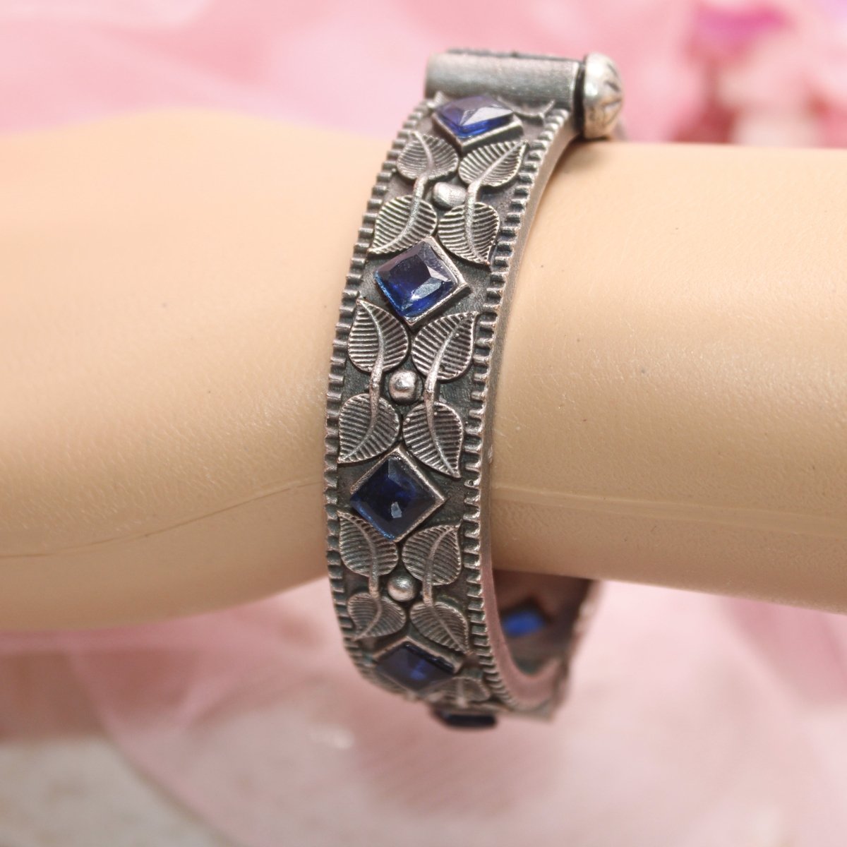 KALI - OXIDISED SILVER LOOK ALIKE KADA - BLUE