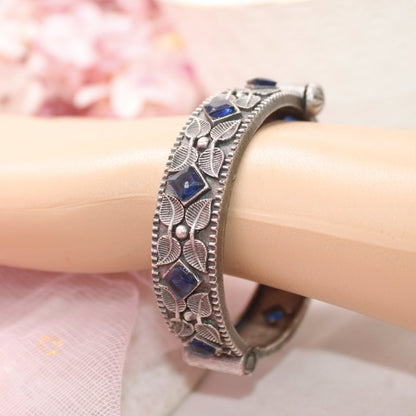 KALI - OXIDISED SILVER LOOK ALIKE KADA - BLUE
