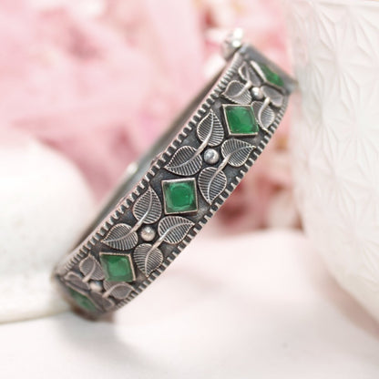 KALI - OXIDISED SILVER LOOK ALIKE KADA - GREEN