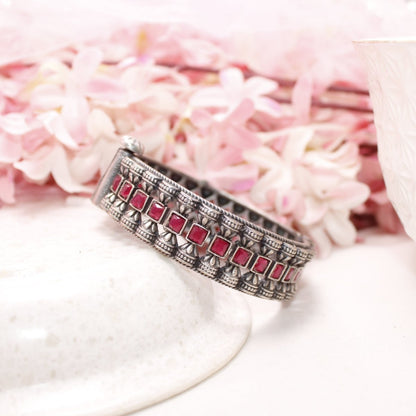 KASTURI - OXIDISED SILVER LOOK ALIKE KADA - RED