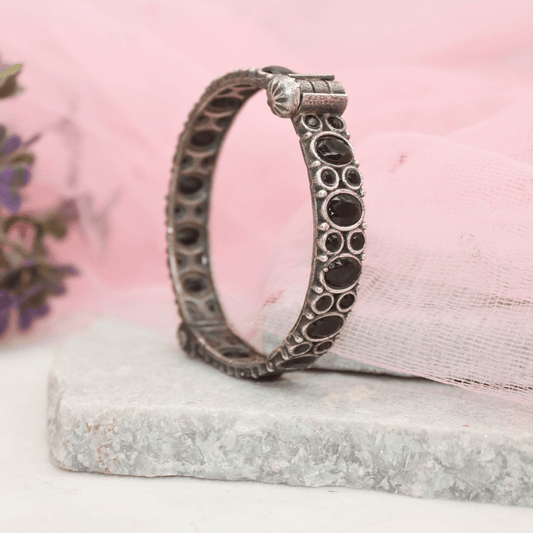 KESAR - OXIDISED SILVER LOOK ALIKE KADA - BLACK