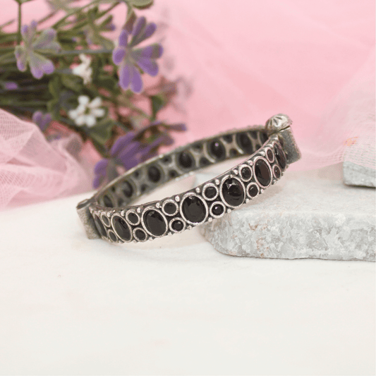 KESAR - OXIDISED SILVER LOOK ALIKE KADA - BLACK