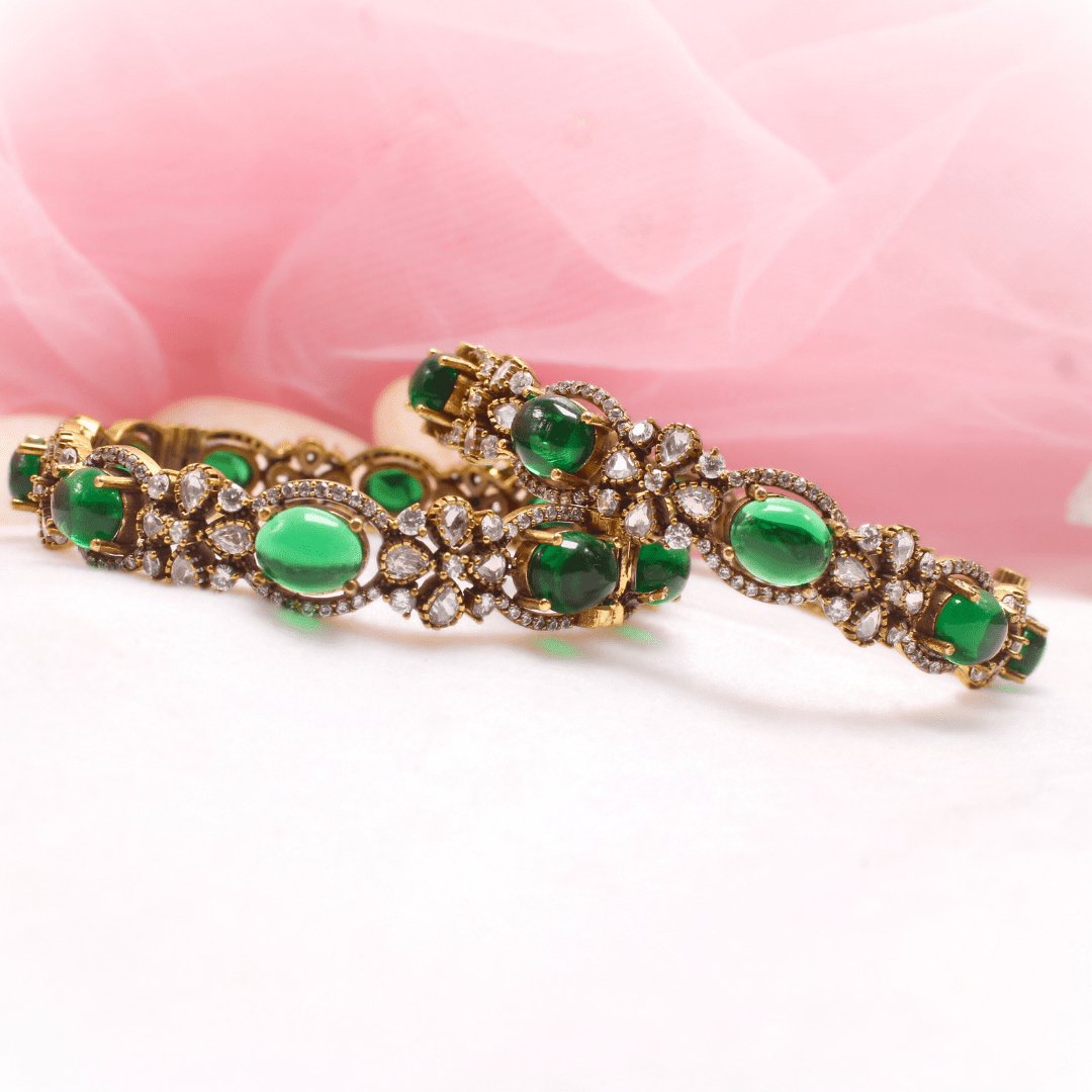 KIRAT ANTIQUE MOISSANITE KADA - (SET OF 2)- GREEN