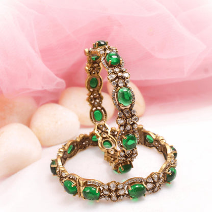 KIRAT ANTIQUE MOISSANITE KADA - (SET OF 2)- GREEN