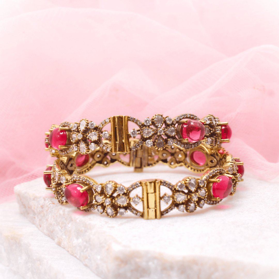 KIRAT ANTIQUE MOISSANITE KADA - (SET OF 2)- RED