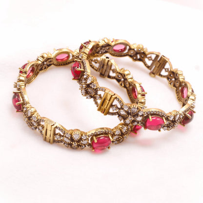 KIRAT ANTIQUE MOISSANITE KADA - (SET OF 2)- RED