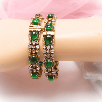 KIRAT ANTIQUE MOISSANITE KADA - (SET OF 2) - GREEN
