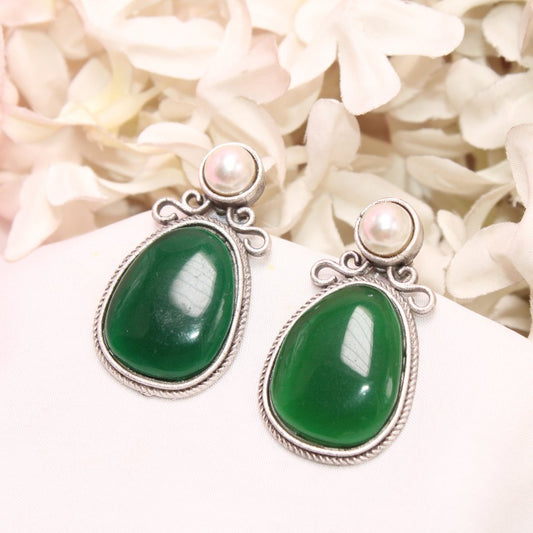 KIYA MONALISA STONE STUD - GREEN & WHITE