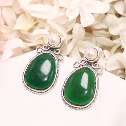 KIYA MONALISA STONE STUD - GREEN & WHITE