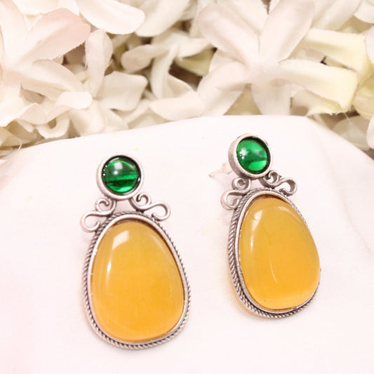 KIYA MONALISA STONE STUD - YELLOW & GREEN
