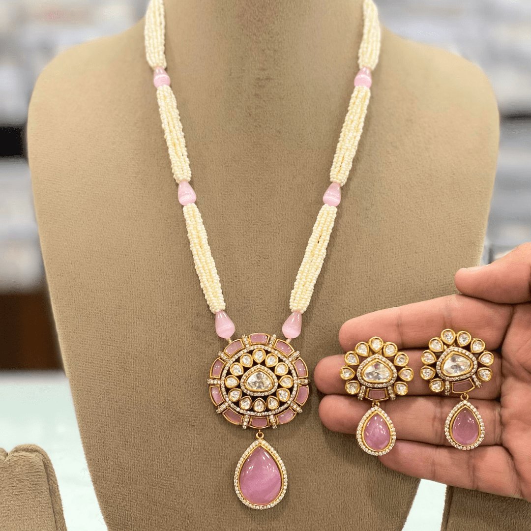 Kundan & Pink Stone Pendant Necklace Set - Navraee