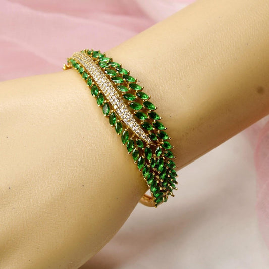 Leaf Design Zircon Kada – Emerald Gre
