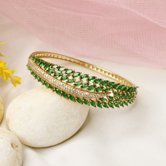 Leaf Design Zircon Kada – Emerald Gre