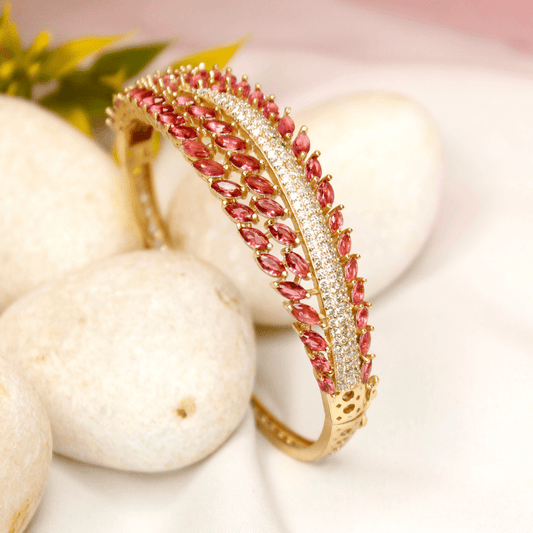 Leaf Design Zircon Kada – Ruby R
