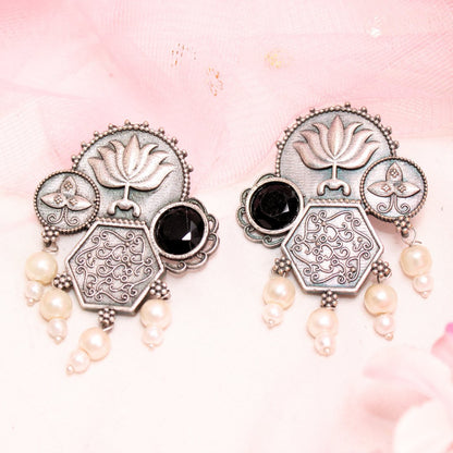 LOTUS FUSION EARRINGS - BLACK