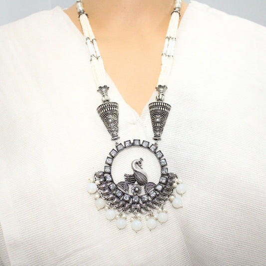 MAYURA PENDANT SET-WHITE