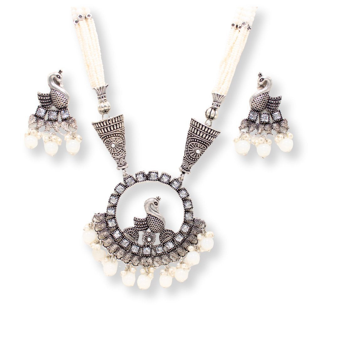 MAYURA PENDANT SET-WHITE