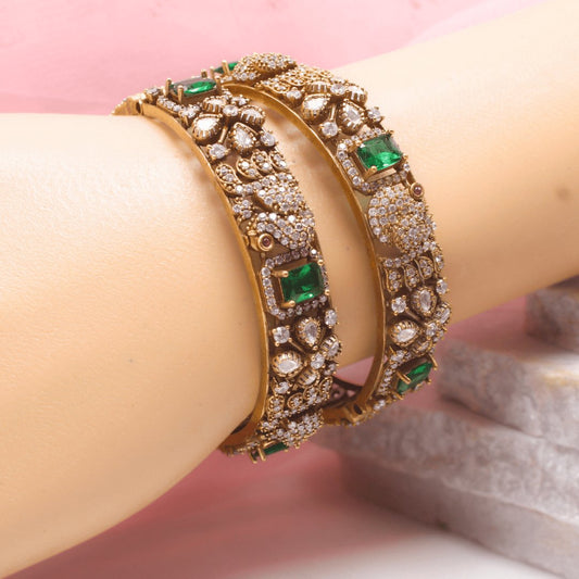 MAYURI ANTIQUE MOISSANITE KADA - (SET OF 2)- GREEN