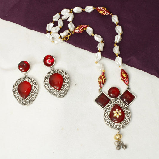 MEENAKARI DEEP RED STONE PENDANT SET WITH PEARLS – ETHNIC HANDCRAFTED JEWELRY