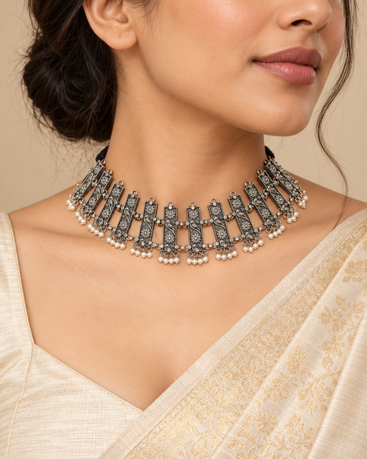 Vintage Elegance Choker Necklace — AI-styled model view; proportions referenced to original product photographs