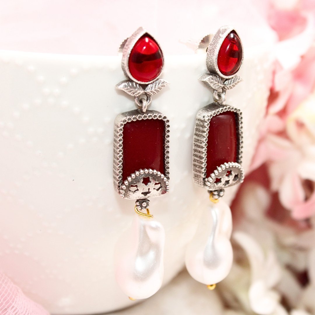 MONALISA STONE DANGLER-RED