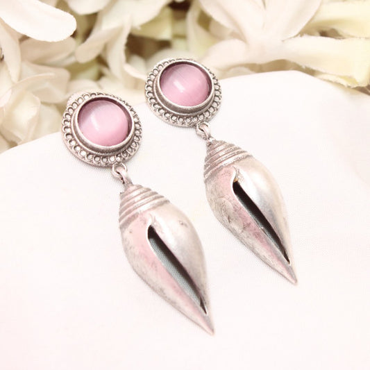 MONALISA STONE SHANKH DROPS EARRINGS-PINK