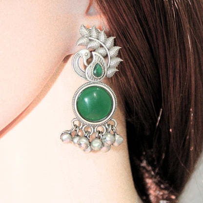 MOR GHUNGROO WITH MONALISA STONE EARRINGS - GREEN