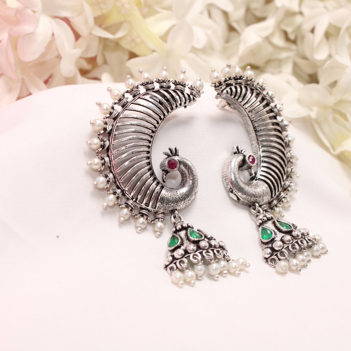 MOR KARNPHOOL EARRING -GREEN