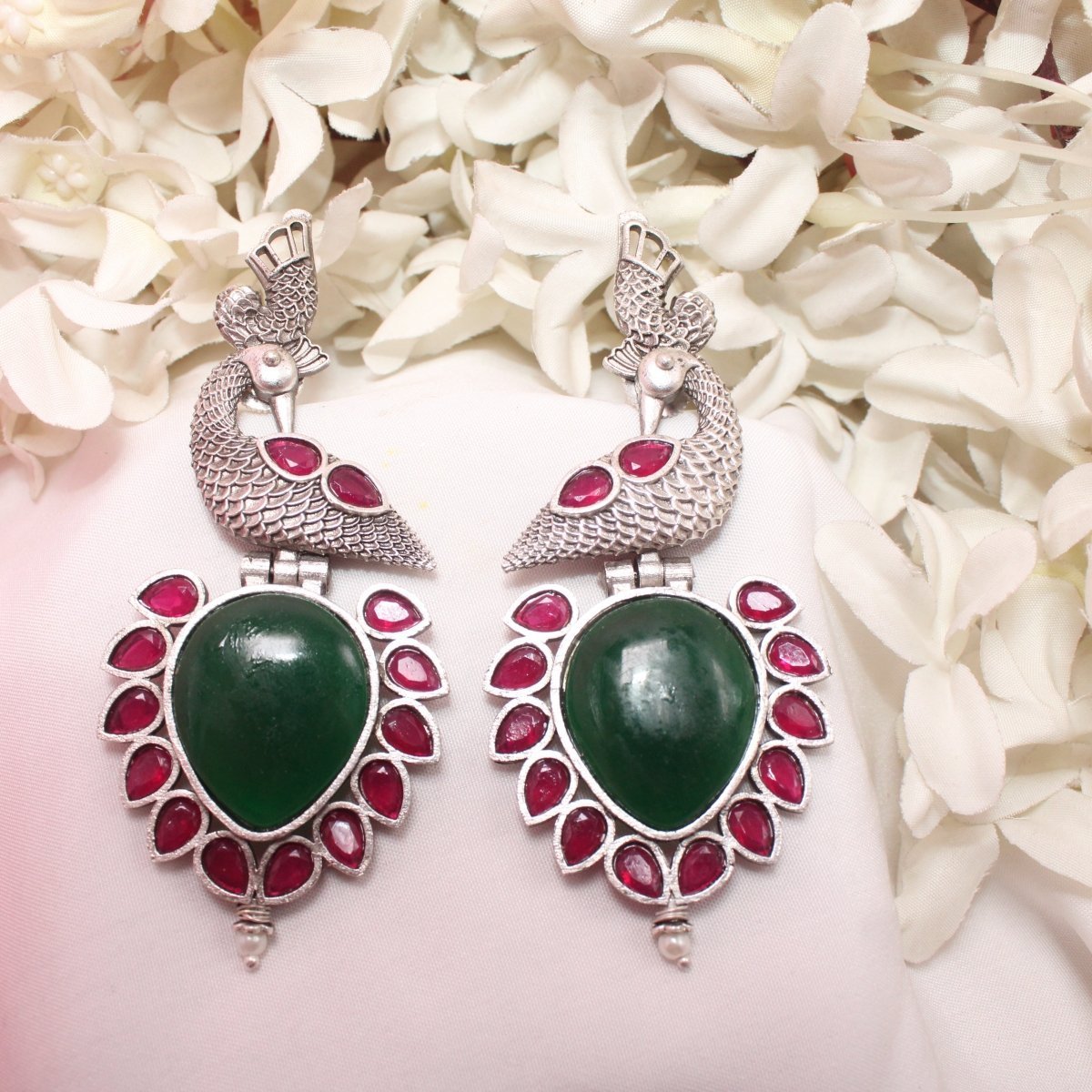 MOR NAGINA SILVER LOOK ALIKE EARRING-GREEN
