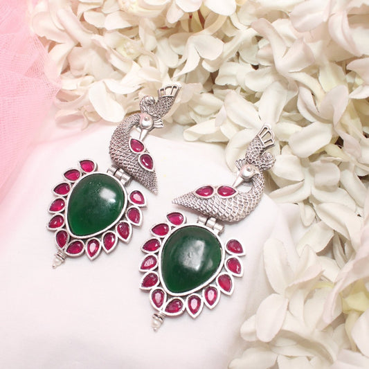 MOR NAGINA SILVER LOOK ALIKE EARRING - GREEN