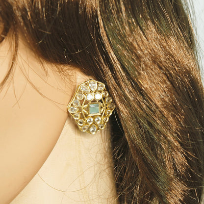 Mughal-Inspired Floral Jadau Pendant Set – Mint  & Moissanite Detaili