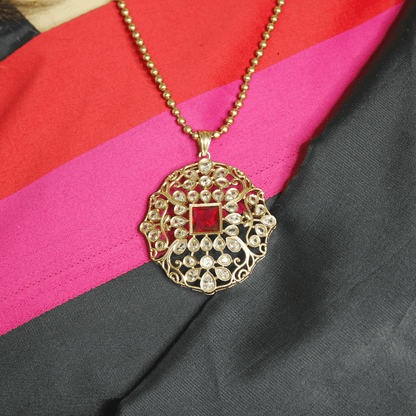 Mughal - Inspired Floral Jadau Pendant Set – Ruby Red & Moissanite Detaili