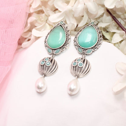 NAGINA MEERA SILVER LOOK ALIKE EARRING - MINT