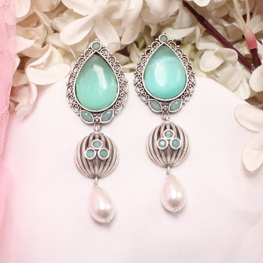 NAGINA MEERA SILVER LOOK ALIKE EARRING - MINT