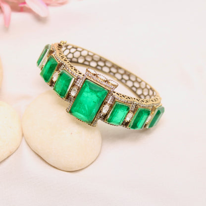 Emerald Green Rectangle Stone Openable Kada – product detail view