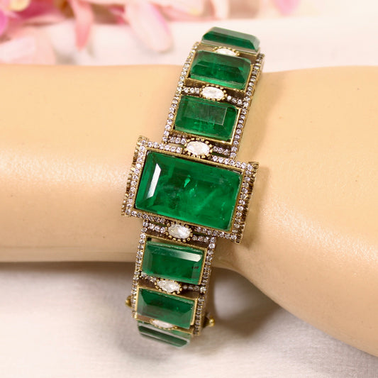 Emerald Green Rectangle Stone Openable Kada – wrist view