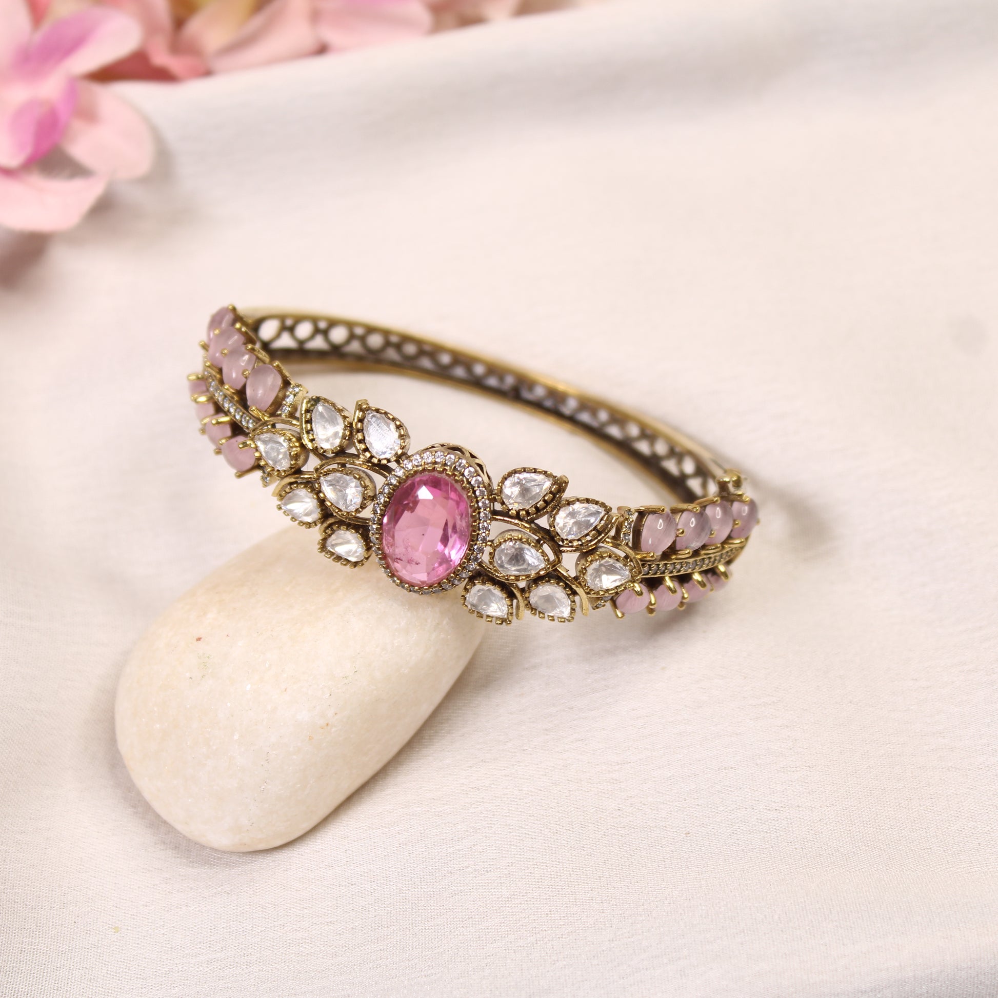 Pastel Pink & Mint Oval Cabochon Polki Leaf Kada – product detail view