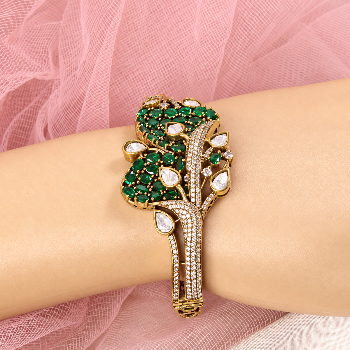 Leaf Motif Stone and Clear Teardrop Kada - Green — retouched original photograph IMG_7888