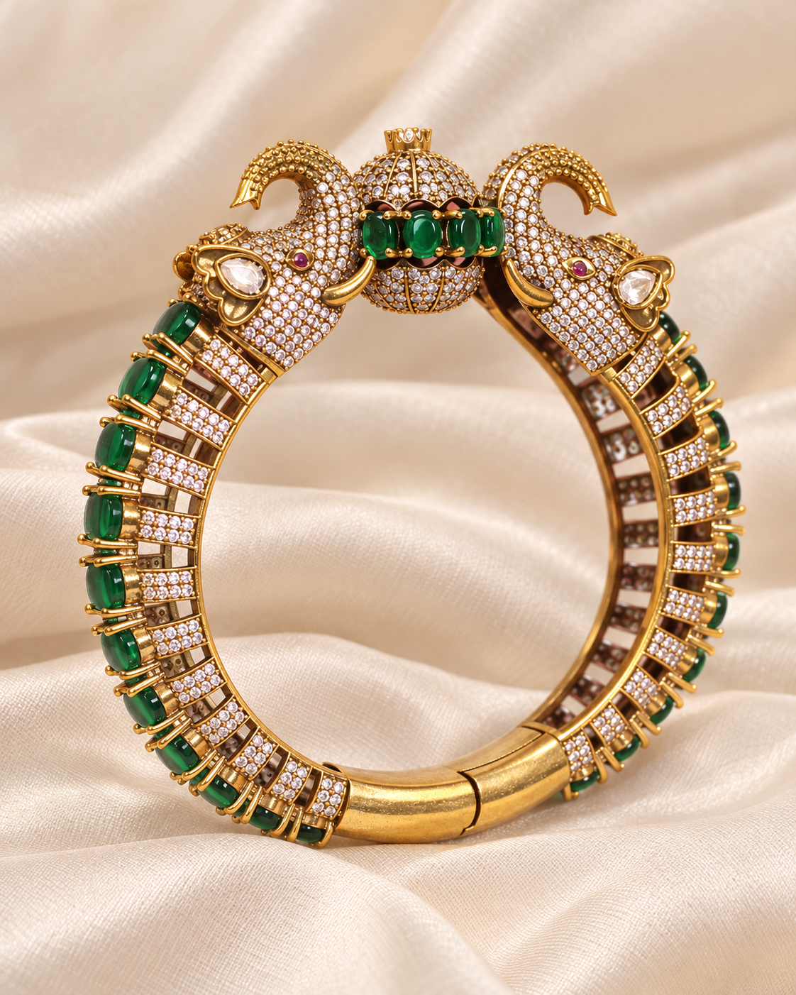 Twin Elephant Stone Openable Kada - Green - closeup view