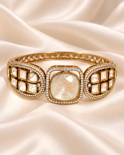 Cushion Centre Stone and Clear Panel Kada - Clear — AI-styled closeup view