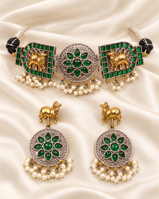 Animal Panel Dual Tone Choker Set - Green — AI-styled closeup view