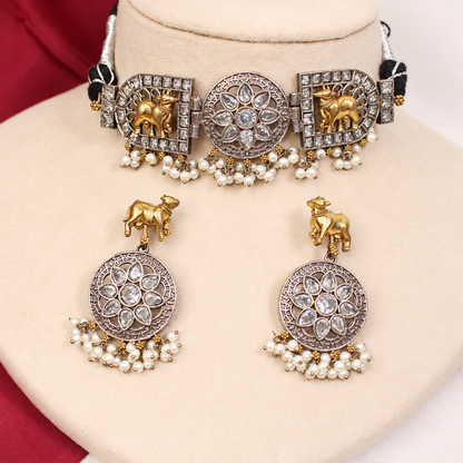 Animal Panel Dual Tone Choker Set - Clear — retouched original photograph IMG_8257
