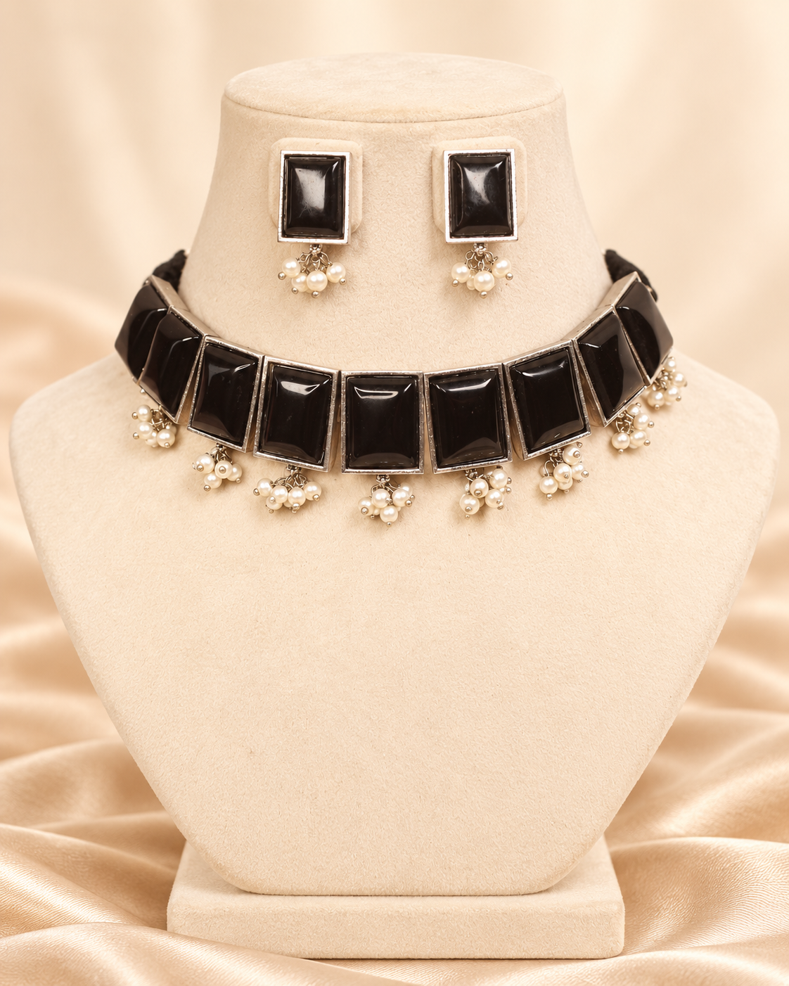 Rectangular Stone Pearl-Style Fringe Choker Set - Black — AI-styled mannequin view